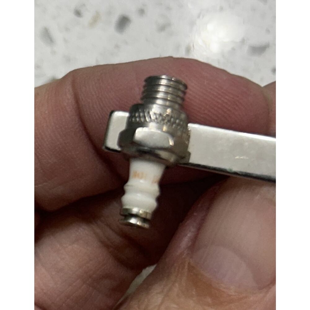 Vintage Champion Spark Plug Tie Clip Silver Tone Bar‎ Clasp